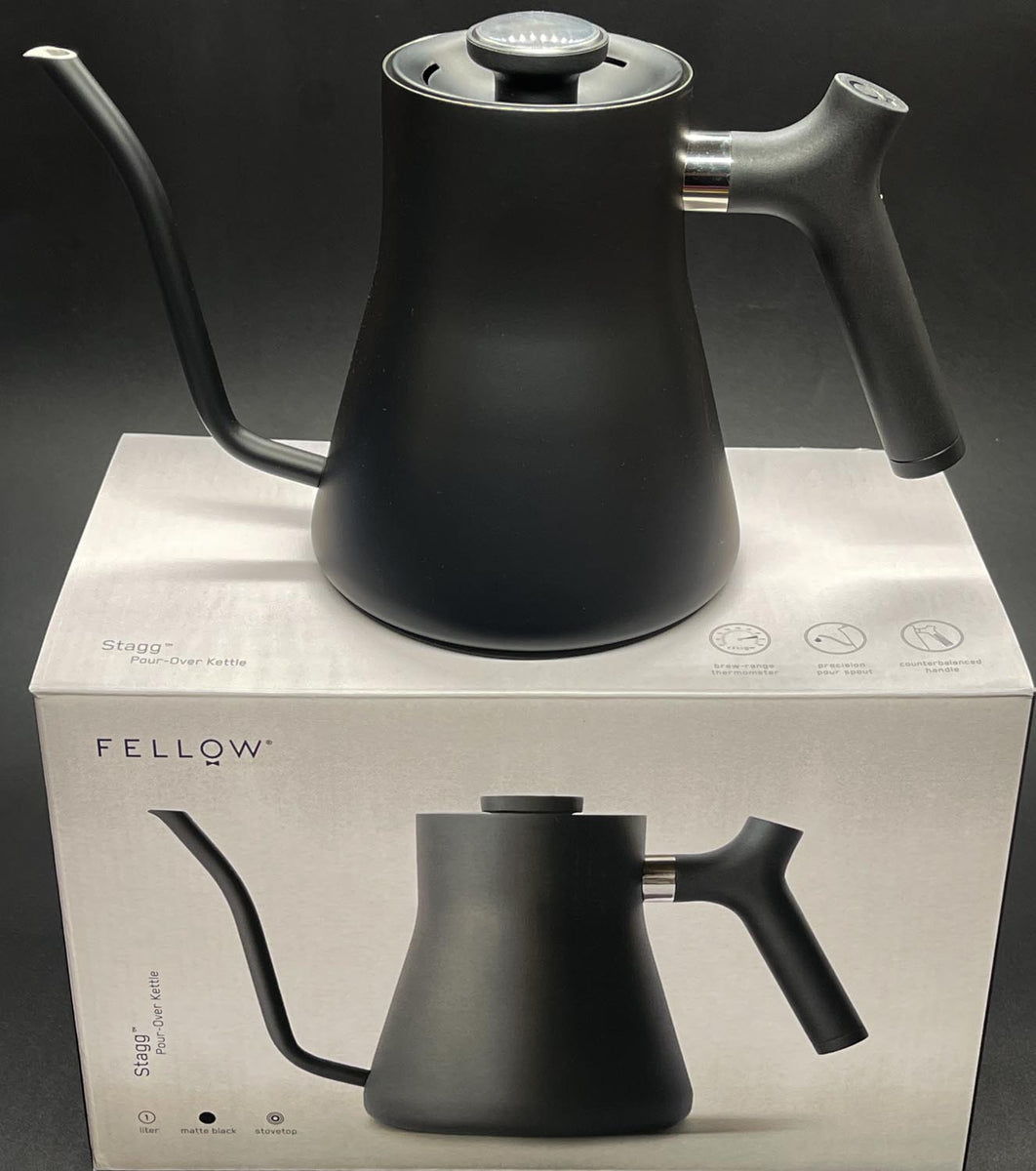 Fellow Stagg Stovetop Pour-Over Coffee and Tea Kettle -  Gooseneck Teapot with Precision Pour Spout, Built-In Thermometer, Matte  Black, 1 Liter: Home & Kitchen